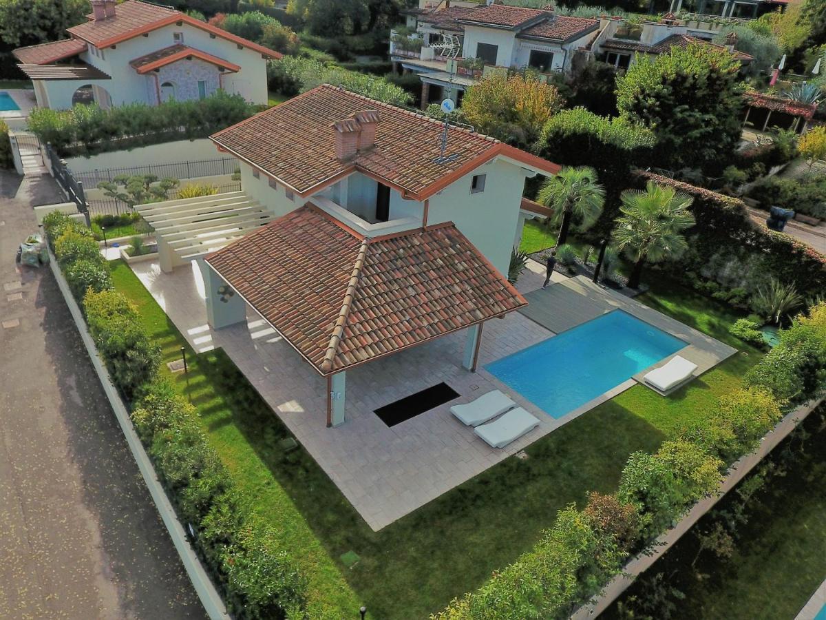 Ferienhaus Casa Sulle Colline Di Barcuzzi Pool, Garden And Barbecue エクステリア 写真