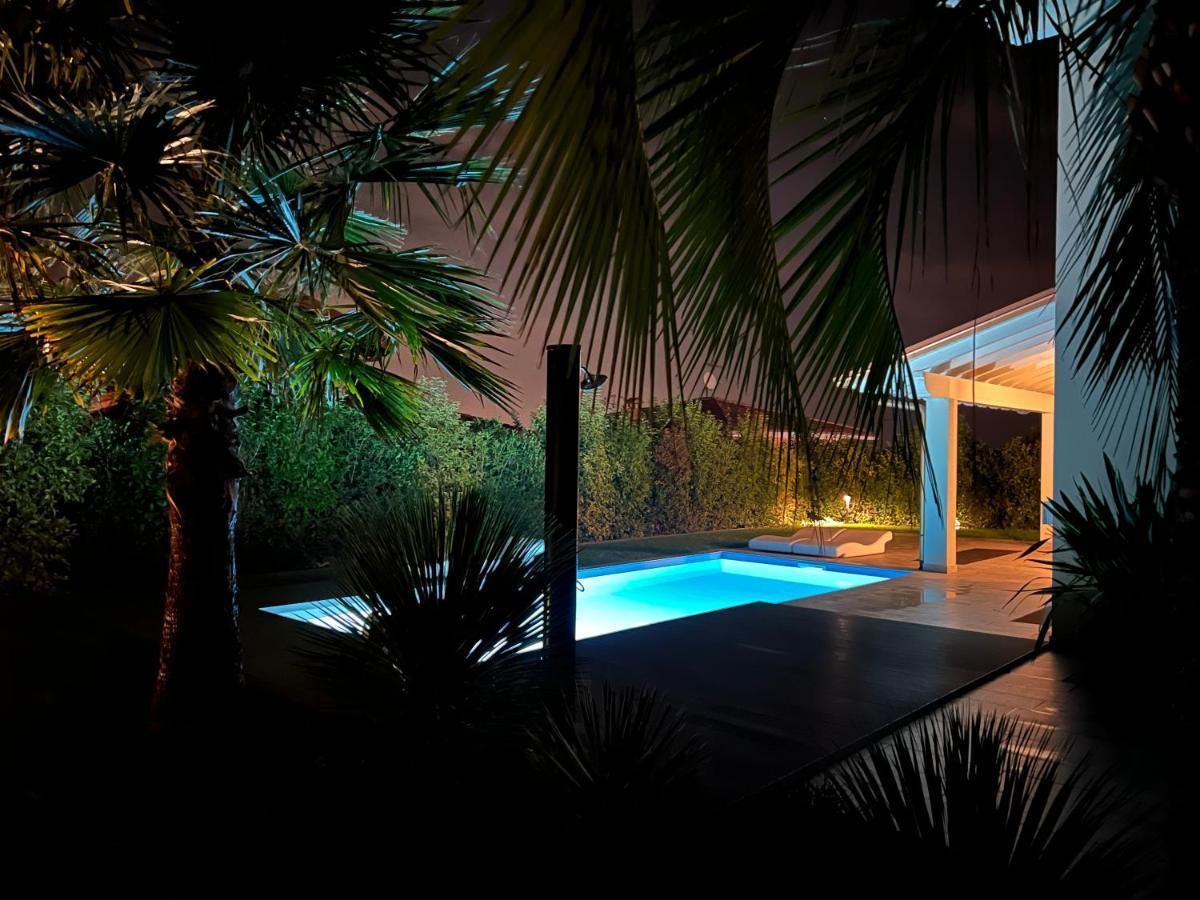 Ferienhaus Casa Sulle Colline Di Barcuzzi Pool, Garden And Barbecue エクステリア 写真