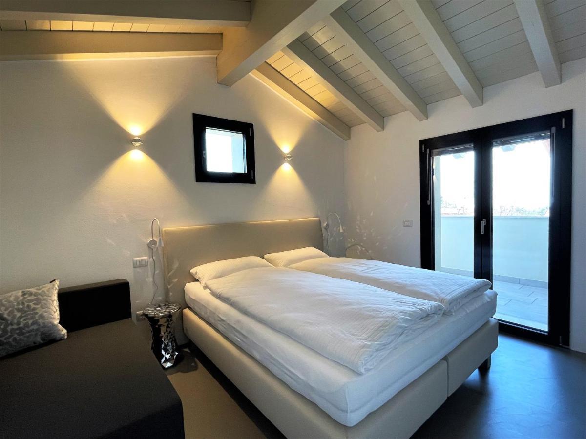 Ferienhaus Casa Sulle Colline Di Barcuzzi Pool, Garden And Barbecue エクステリア 写真