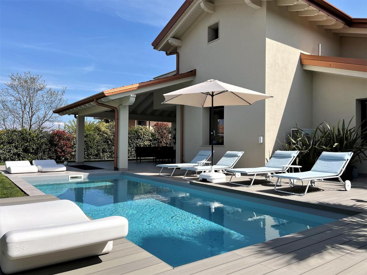Ferienhaus Casa Sulle Colline Di Barcuzzi Pool, Garden And Barbecue エクステリア 写真
